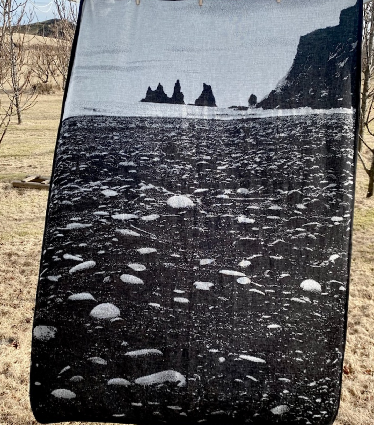 Reynisdrangar's blanket